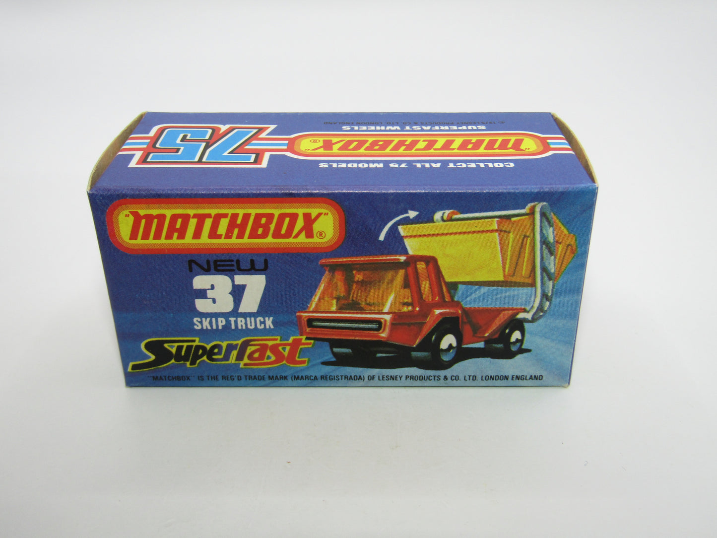 Matchbox Superfast No 37C Skip Truck Red AMBER Windows Grey Interior