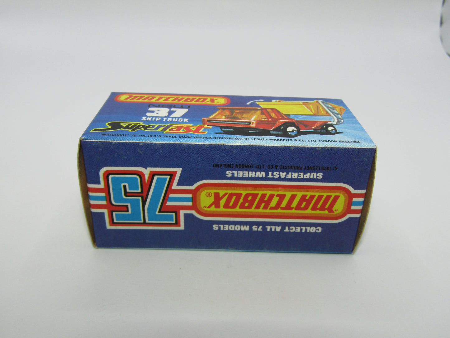 Matchbox Superfast No 37C Skip Truck Red AMBER Windows Grey Interior