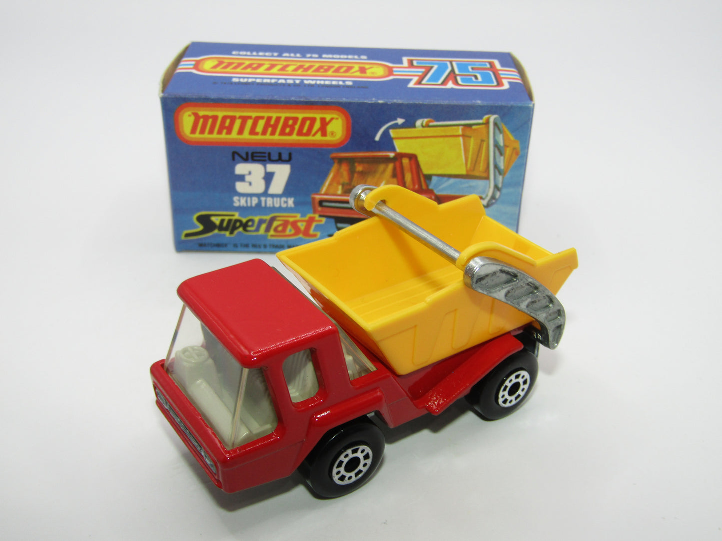 Matchbox Superfast No 37C Skip Truck Red UNPAINTED Base