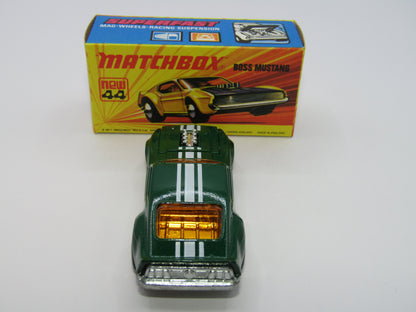 Matchbox Superfast 44B Boss Mustang OLIVE GREEN Dark Amber Windows