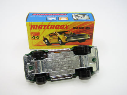Matchbox Superfast 44B Boss Mustang OLIVE GREEN Dark Amber Windows