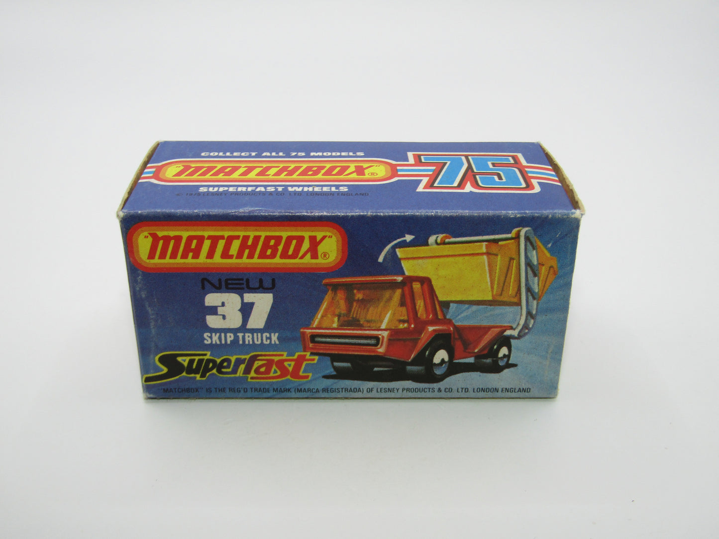 Matchbox Superfast No 37C Skip Truck Red GREY Base