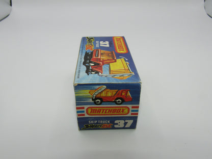 Matchbox Superfast No 37C Skip Truck Red GREY Base