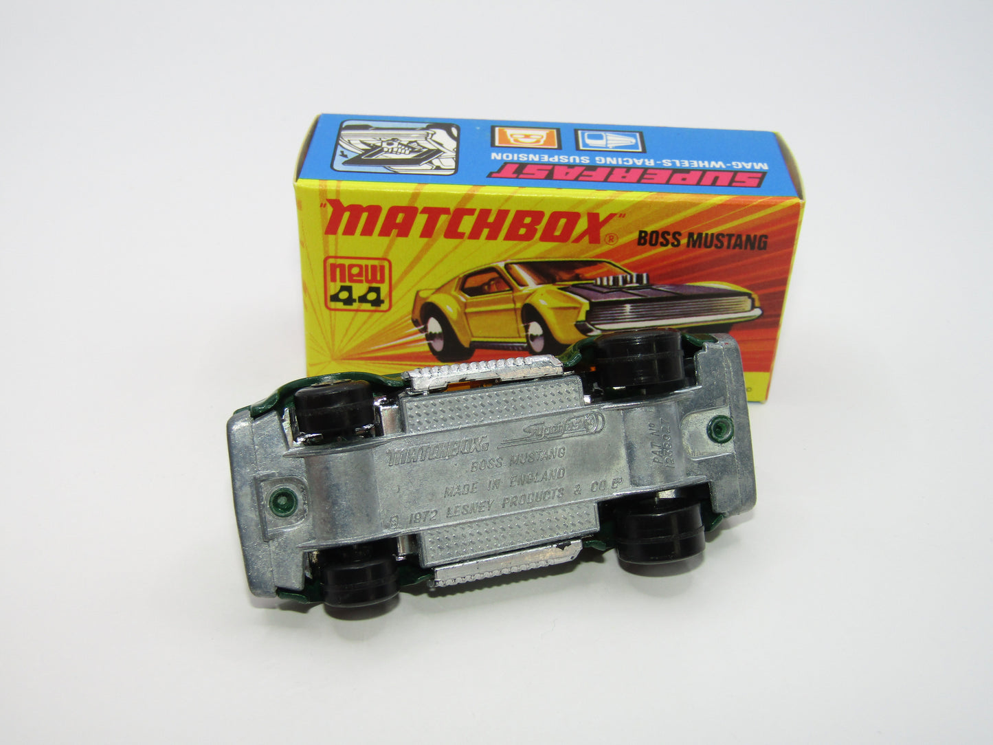 Matchbox Superfast 44B Boss Mustang Dark Green Dark Amber Windows