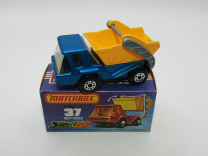 Matchbox Superfast No 37C Skip Truck Met Blue BLACK Interior BLUE-GREY Base