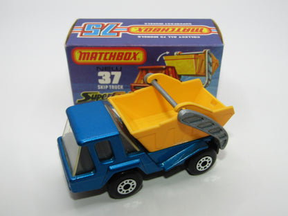 Matchbox Superfast No 37C Skip Truck Met Blue BLACK Interior BLUE-GREY Base