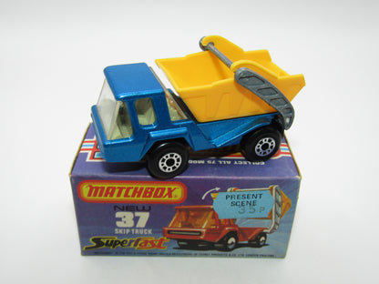 Matchbox Superfast No 37C Skip Truck Metallic Blue GREY Base