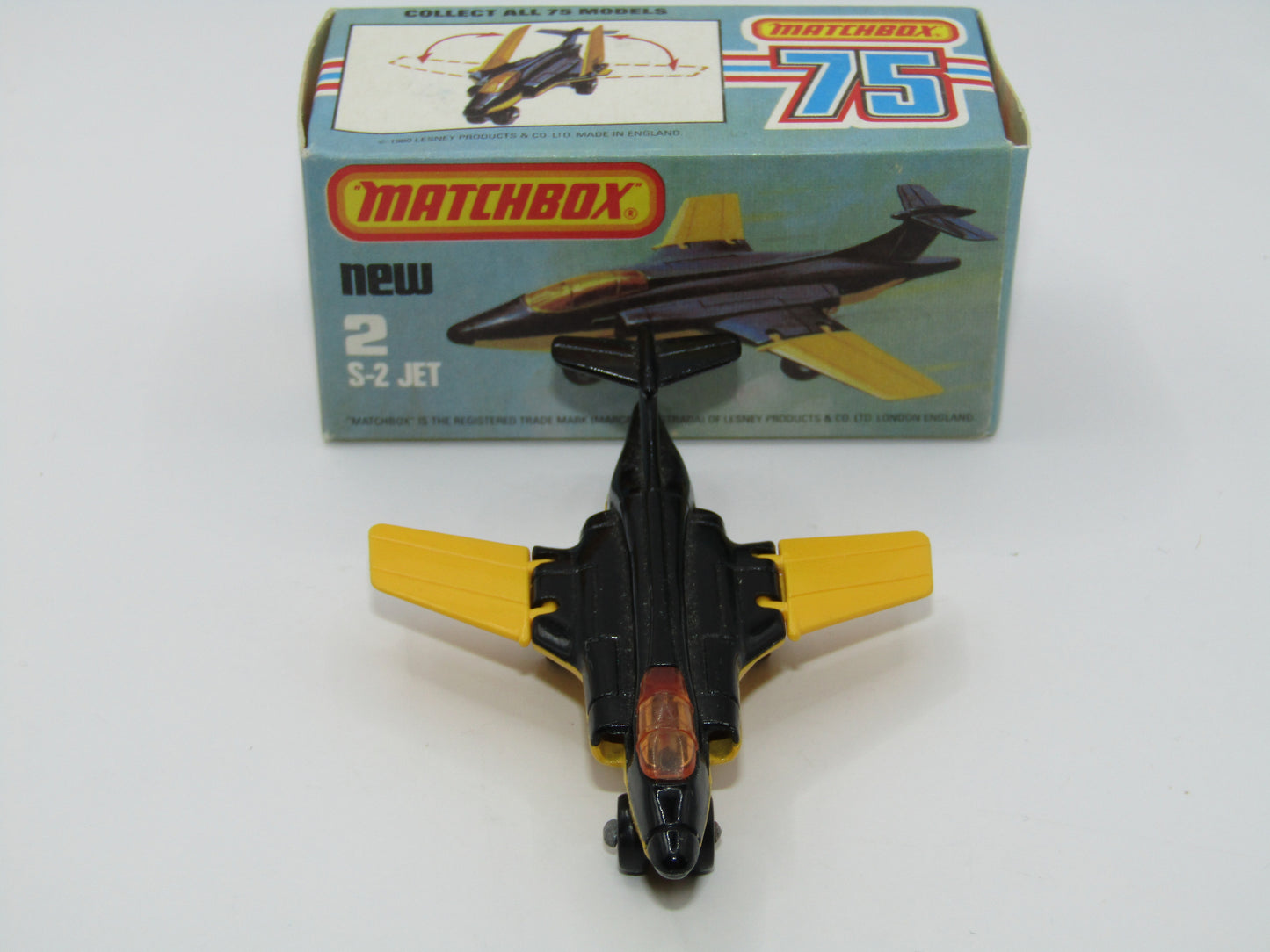 Matchbox Superfast 2D S2 Jet Black & Yellow Dark Amber Windows