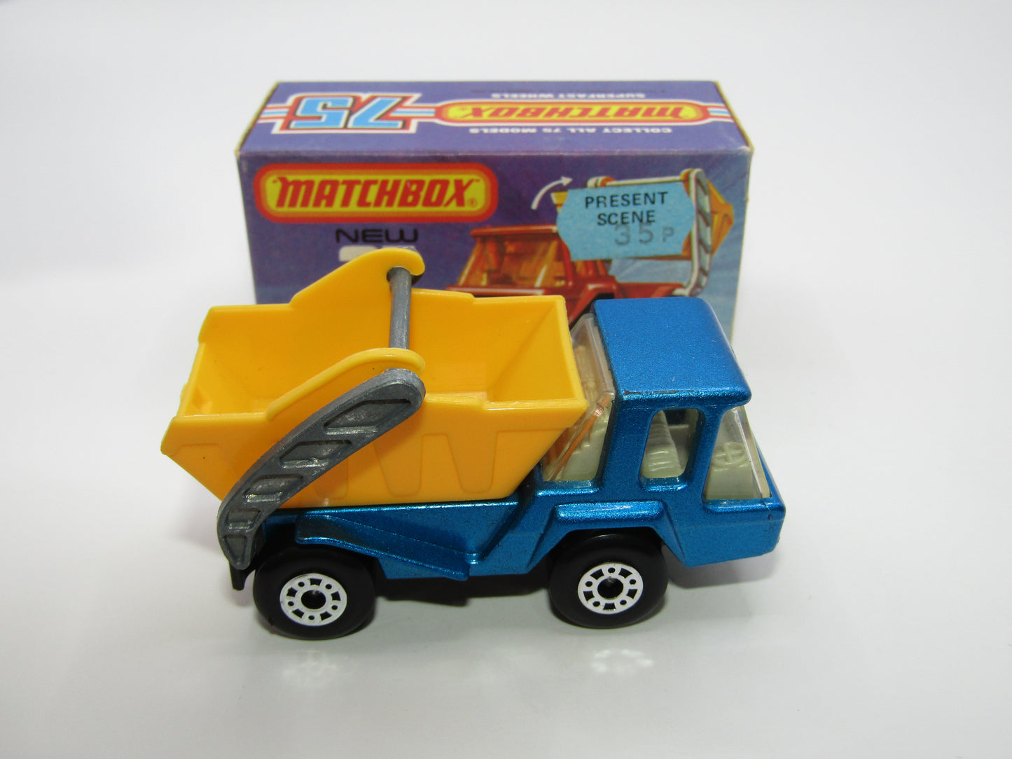 Matchbox Superfast No 37C Skip Truck Metallic Blue GREY Base