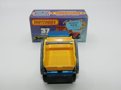 Matchbox Superfast No 37C Skip Truck Metallic Blue GREY Base