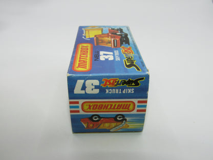 Matchbox Superfast No 37C Skip Truck Metallic Blue GLOSS BLACK Base
