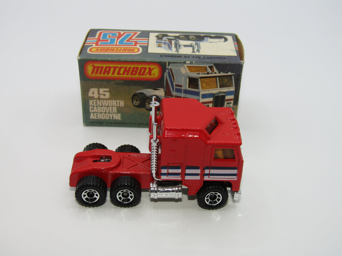 Matchbox Superfast 45C Kenworth Truck Red, White, Blue, Yellow Stripes
