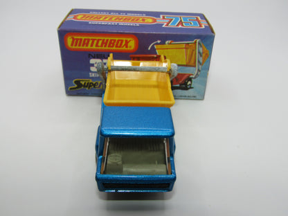 Matchbox Superfast No 37C Skip Truck Metallic Blue FLAT BLACK Base