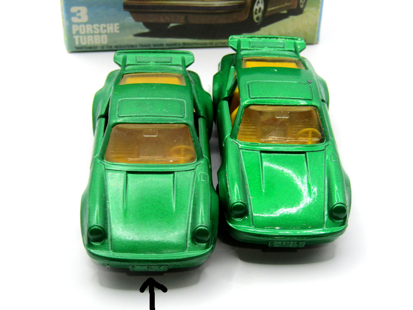 Matchbox Superfast 3C Porsche Turbo DARK MATT GREEN grey base