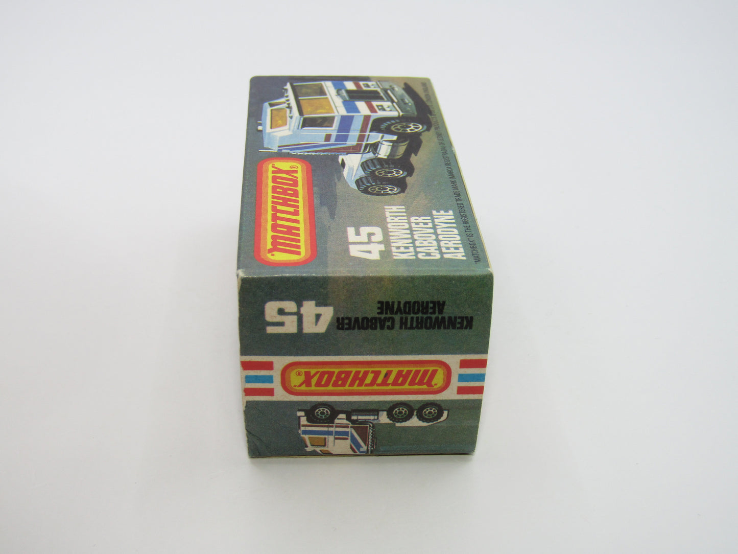 Matchbox Superfast 45C Kenworth Truck White, Blue & Green Tampo