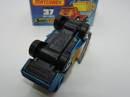 Matchbox Superfast No 37C Skip Truck Metallic Blue Satin Black Base