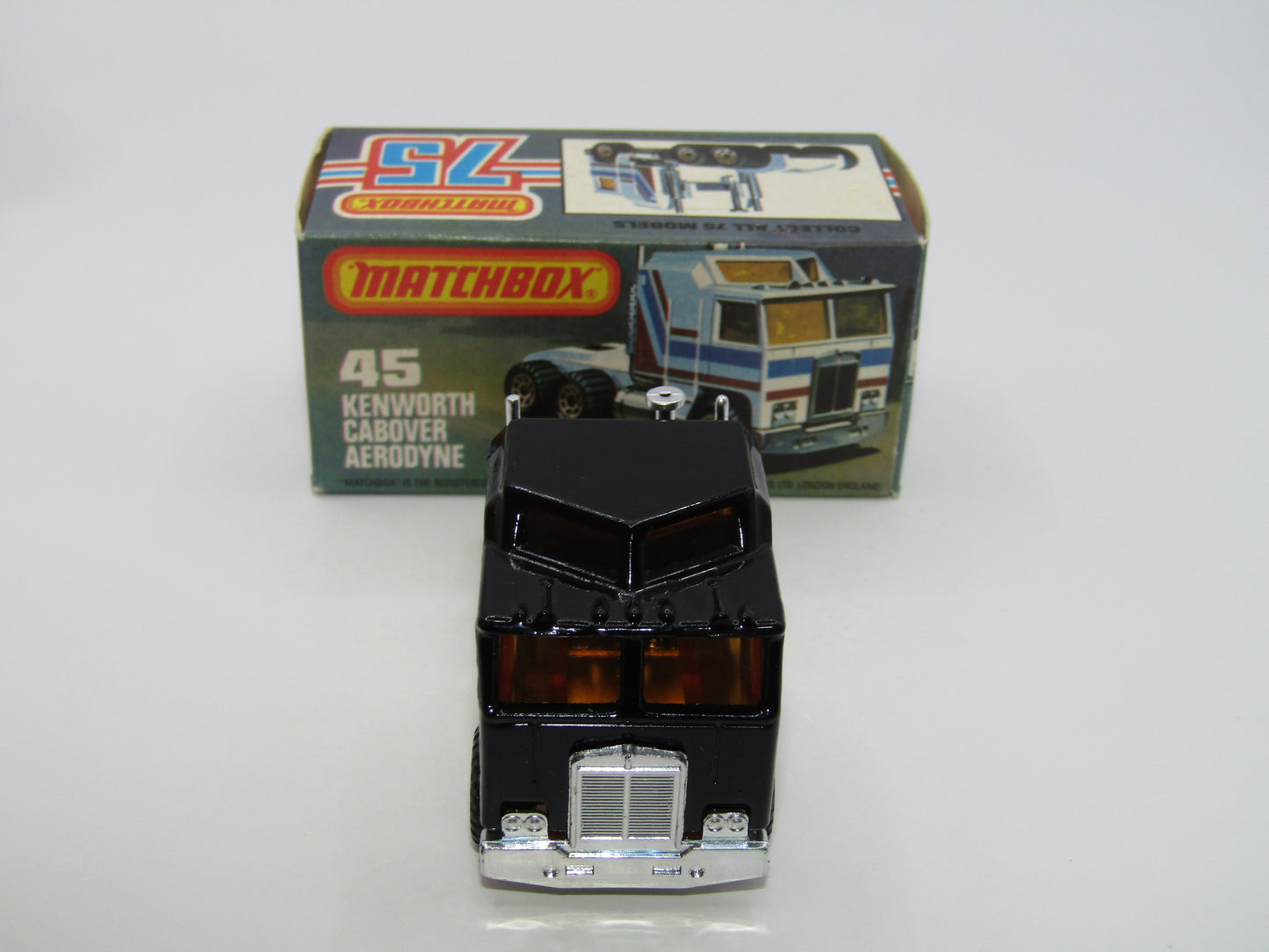 Matchbox Superfast 45C Kenworth Truck Black, Red & Grey Stripes