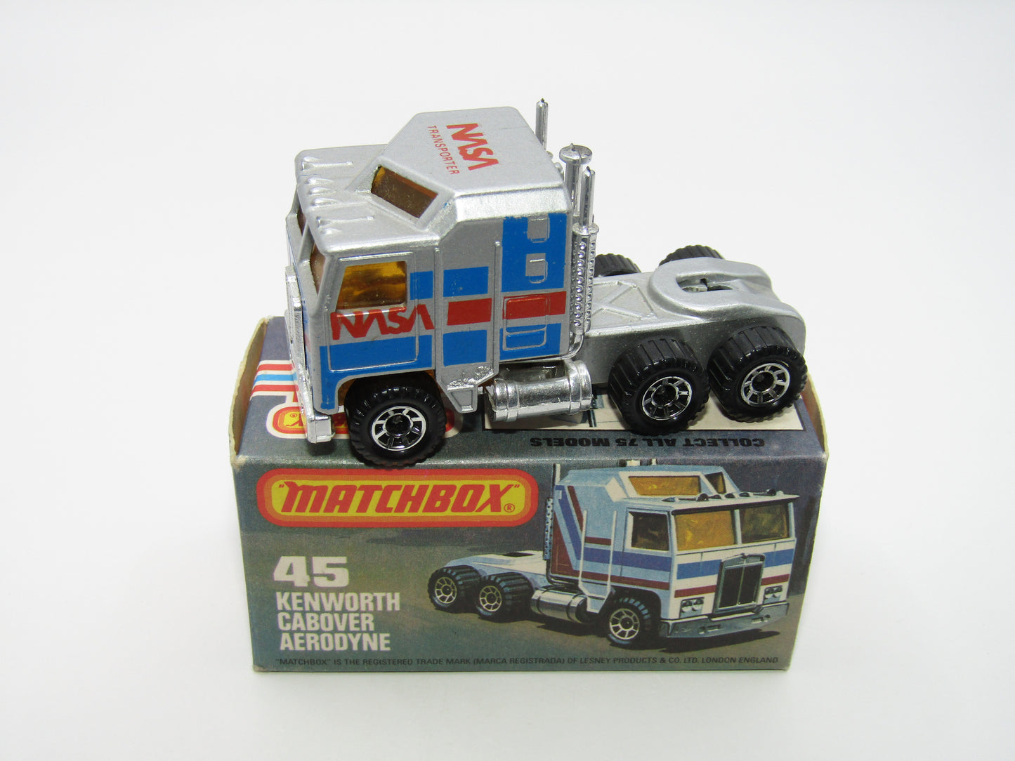 Matchbox Superfast 45C Kenworth Truck Silver NASA Lesney Base