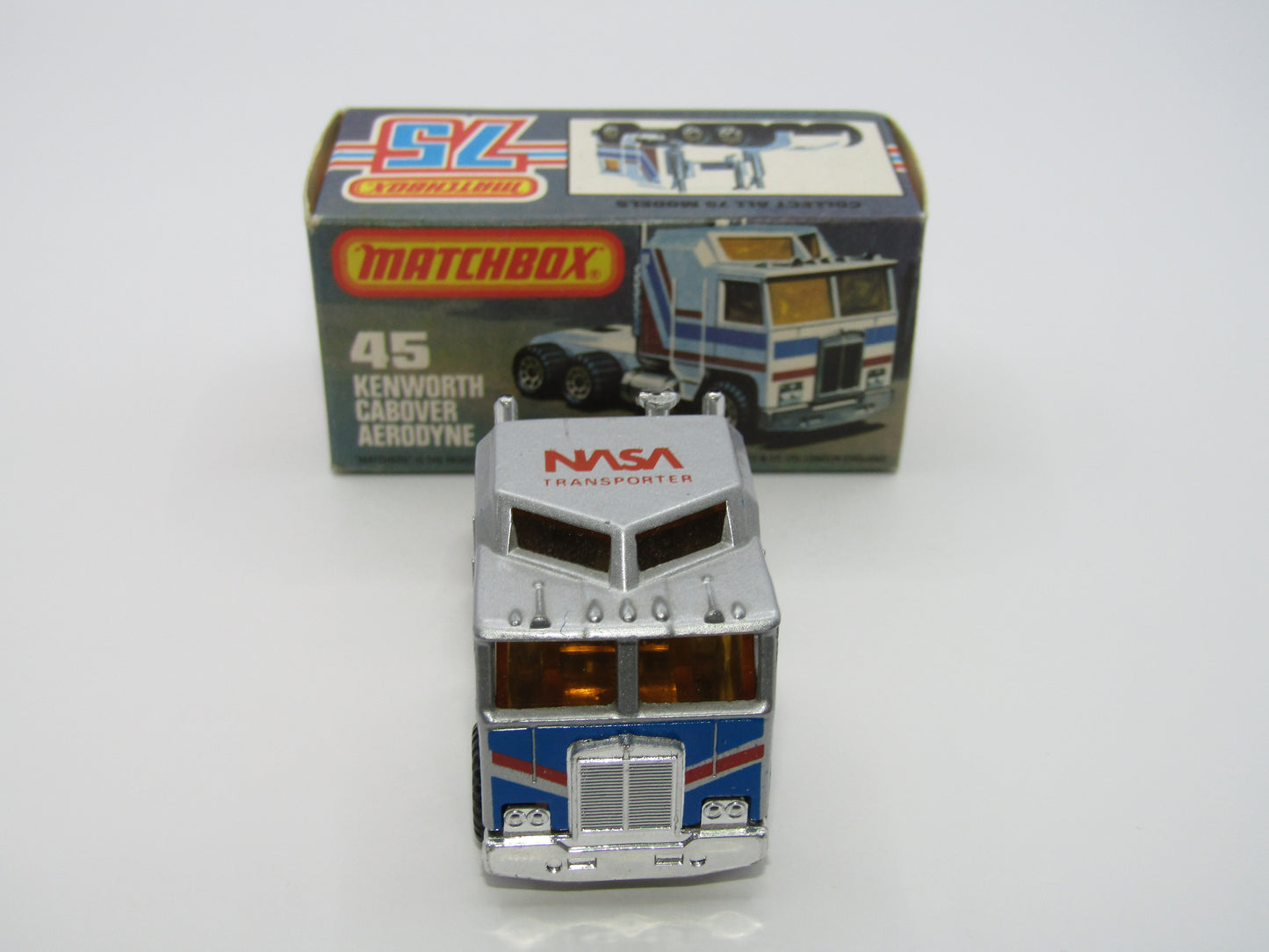 Matchbox Superfast 45C Kenworth Truck Silver NASA Lesney Base