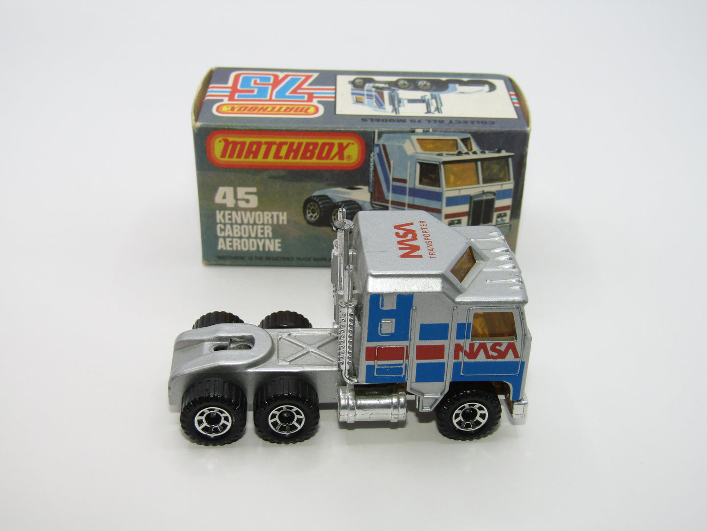 Matchbox Superfast 45C Kenworth Truck Silver NASA Lesney Base