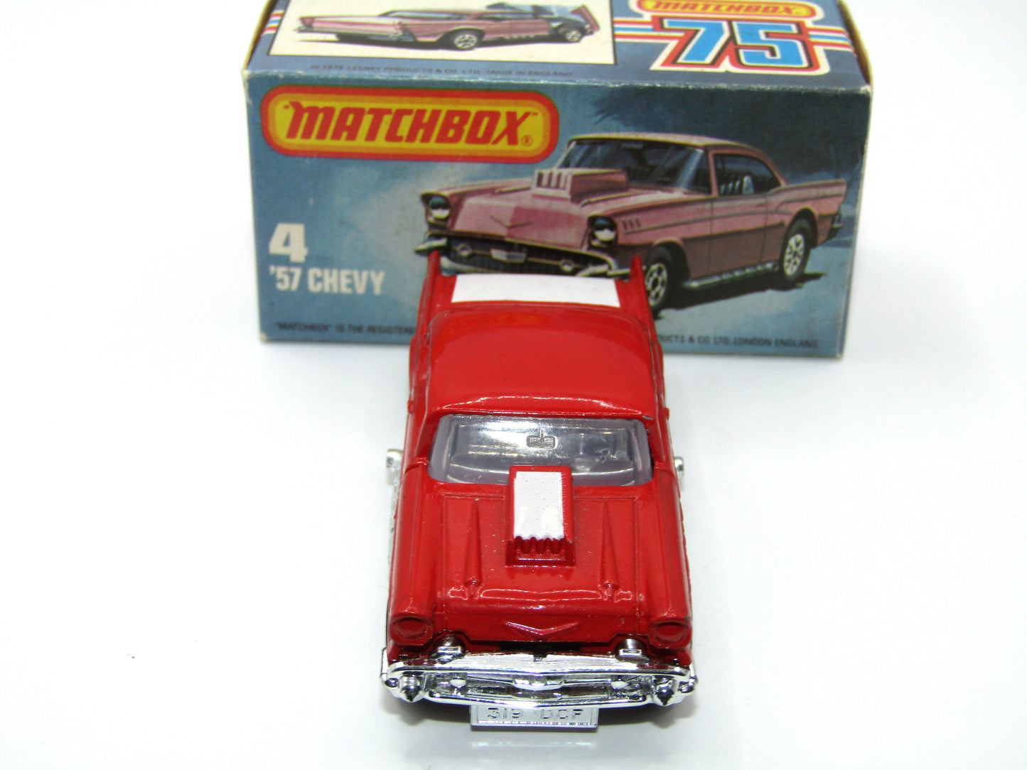 Matchbox Superfast 4D '57  Red Silver Base Cherry Bomb Tampo