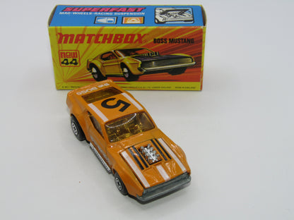 Matchbox Superfast 44B Boss Mustang BOSS Outline LIGHT AMBER Windows