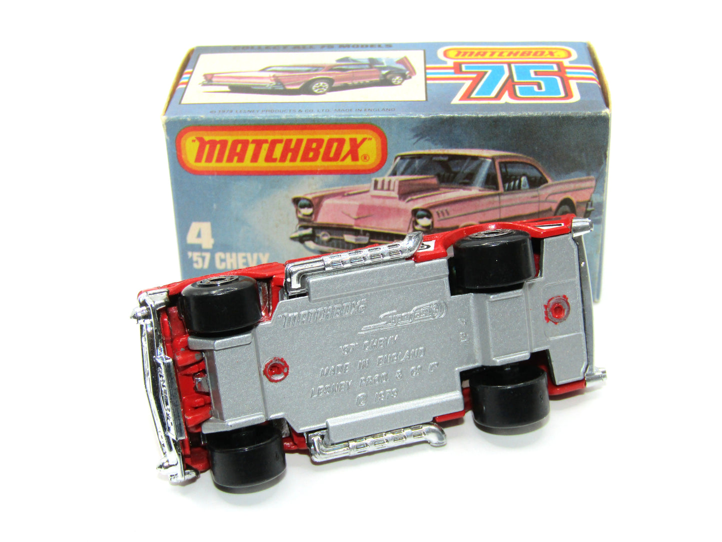 Matchbox Superfast 4D '57  Red Silver Base Cherry Bomb Tampo