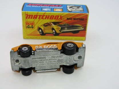 Matchbox Superfast 44B Boss Mustang BOSS Outline LIGHT AMBER Windows
