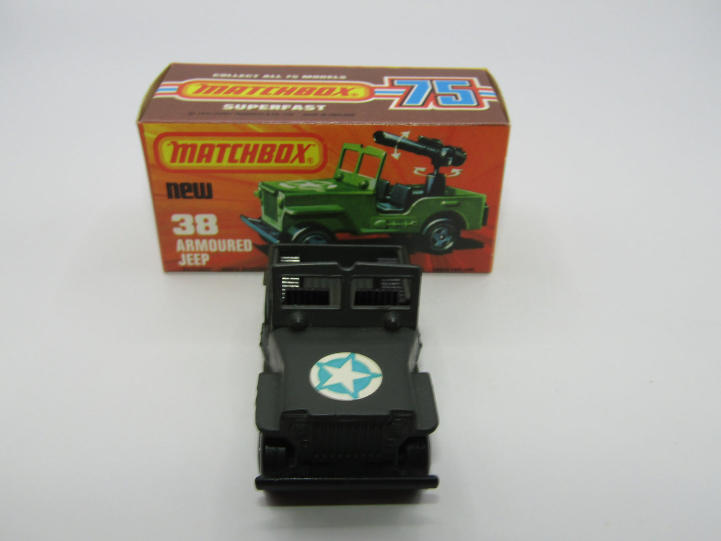 Matchbox Superfast No 38C Armoured Jeep LIGHT OLIVE DRAB Star no 38 Jeep Base