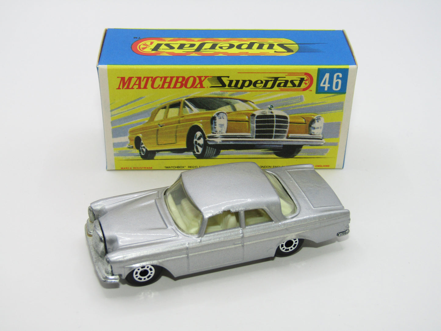 Matchbox Superfast 46A Mercedes 300SE Silver DOT DASH Wheels