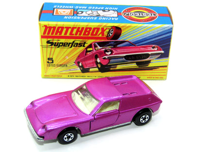 Matchbox Superfast 5A Lotus Europa PURPLE with Tow Slot