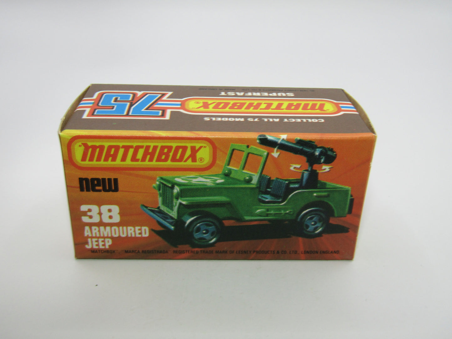 Matchbox Superfast No 38C Armoured Jeep Bright Green Star GLOSS Black Base