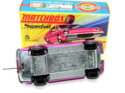 Matchbox Superfast 5A Lotus Europa PURPLE with Tow Slot