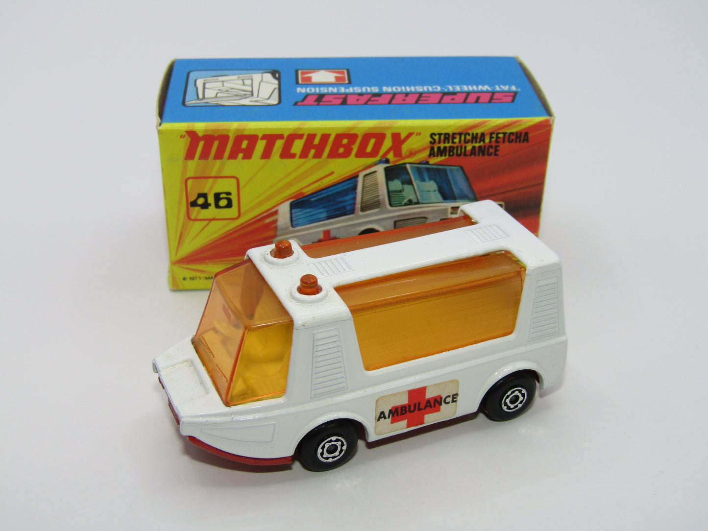 Matchbox Superfast 46B Stretcha Fetcha AMBER Windows Ambulance Labels