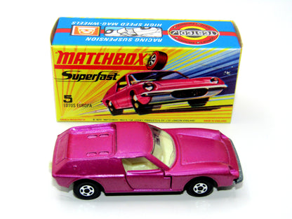 Matchbox Superfast 5A Lotus Europa PURPLE without Tow Slot
