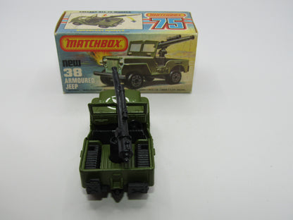 Matchbox Superfast No 38C Armoured Jeep with Gun Sleet N Snow Base