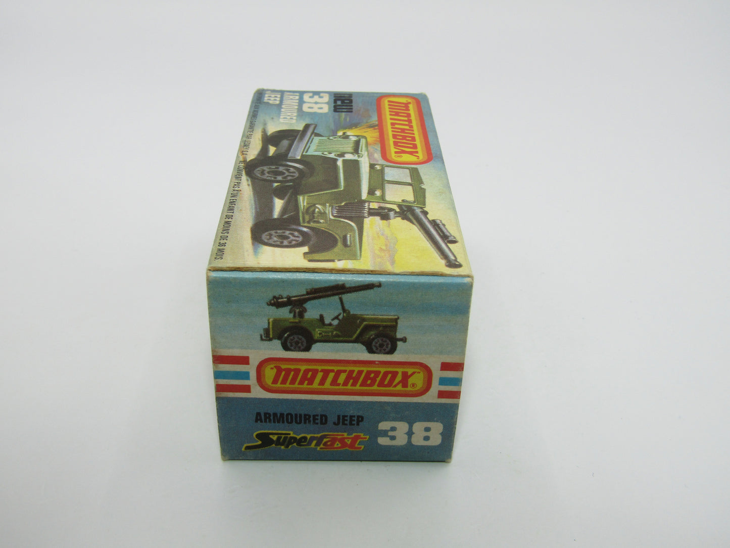 Matchbox Superfast No 38C Armoured Jeep with Gun Sleet N Snow Base