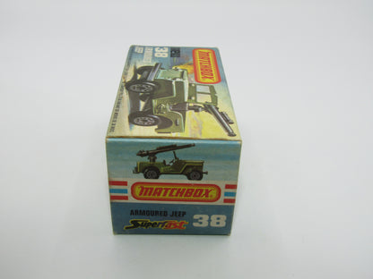Matchbox Superfast No 38C Armoured Jeep with Gun Sleet N Snow Base