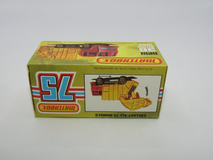 Matchbox Superfast No 36D Refuse Truck DOT-DASH Rear Wheels