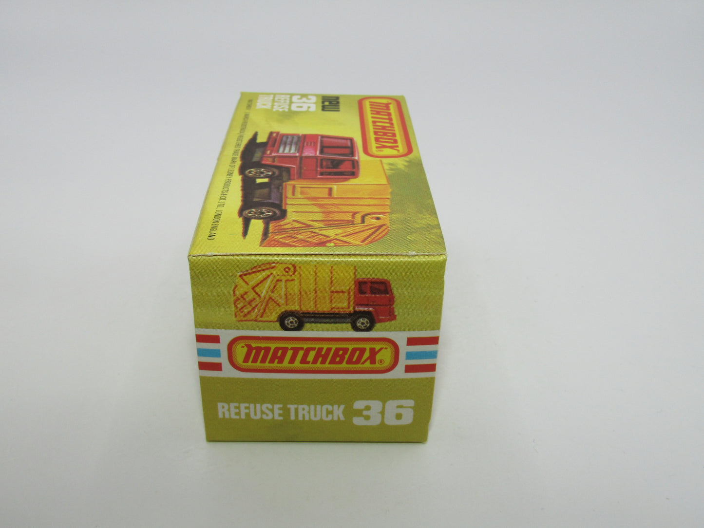 Matchbox Superfast No 36D Refuse Truck DOT-DASH Rear Wheels