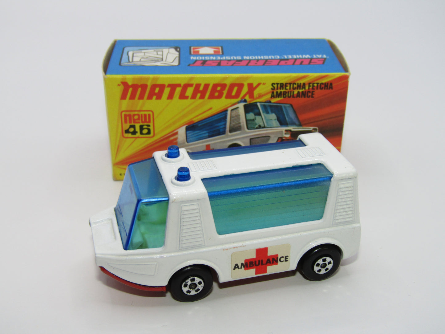 Matchbox Superfast 46B Stretcha Fetcha 5 SPOKE Wheels, Ambulance Labels