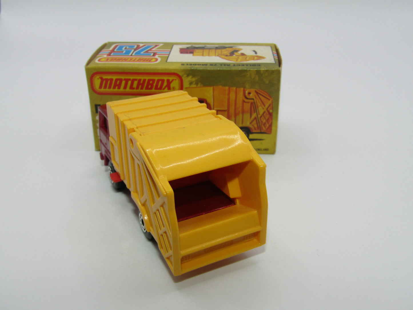 Matchbox Superfast No 36D Refuse Truck WITHOUT COLLECTOMATIC