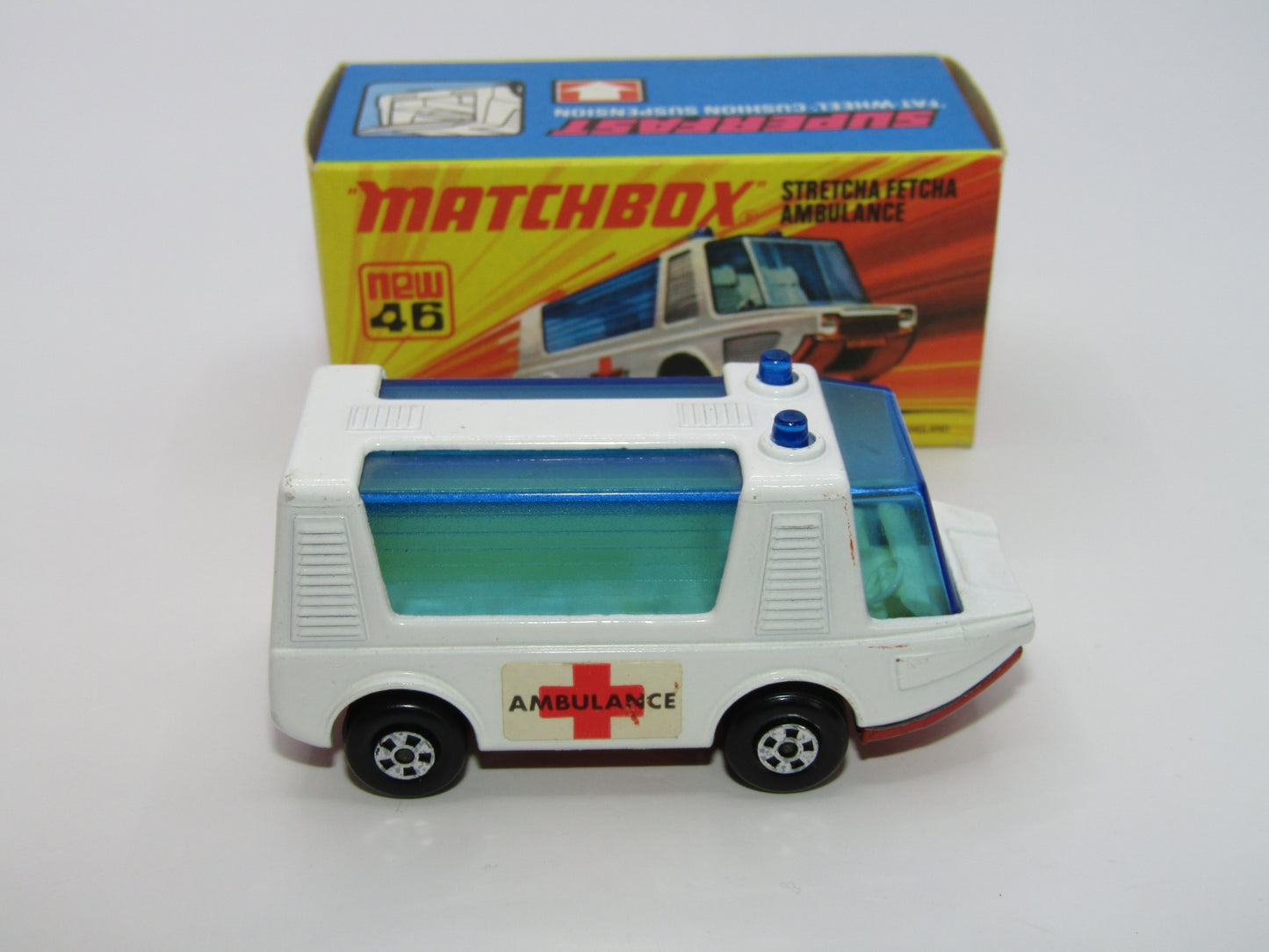 Matchbox Superfast 46B Stretcha Fetcha 5 SPOKE Wheels, Ambulance Labels