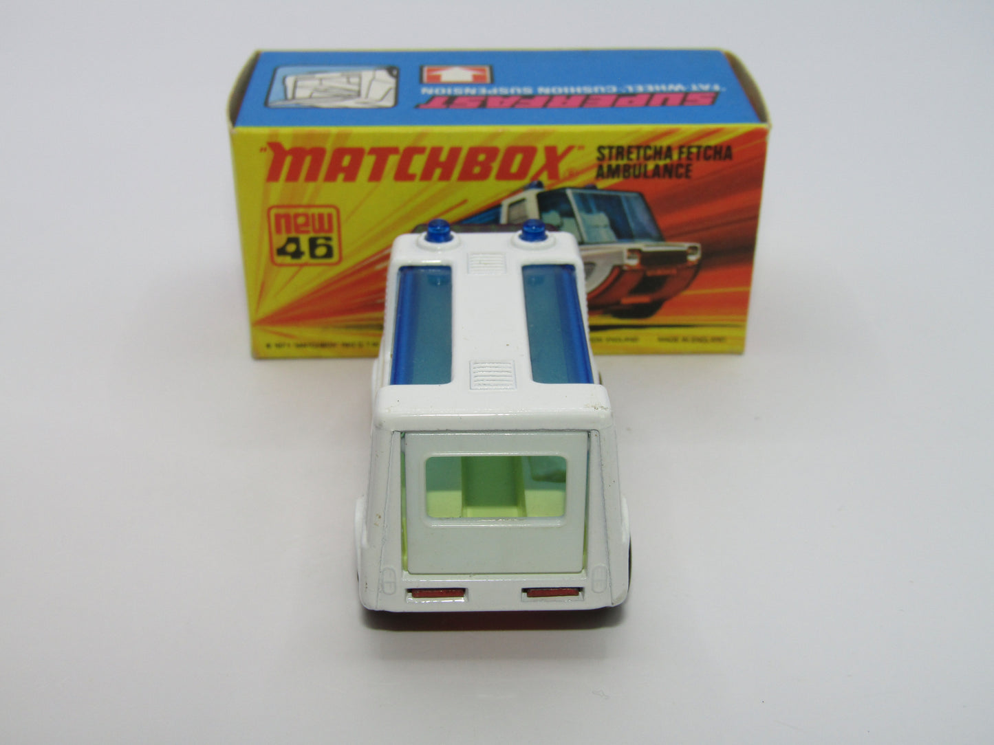 Matchbox Superfast 46B Stretcha Fetcha 5 SPOKE Wheels, Ambulance Labels