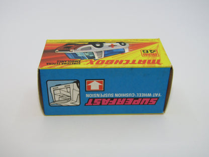 Matchbox Superfast 46B Stretcha Fetcha 5 SPOKE Wheels, Ambulance Labels