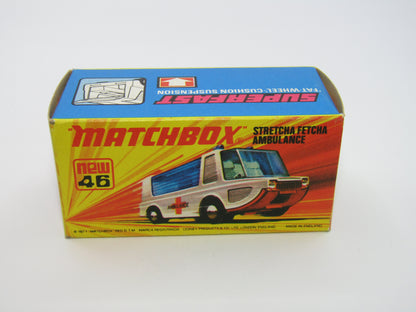 Matchbox Superfast 46B Stretcha Fetcha Ambulance Labels Red Base