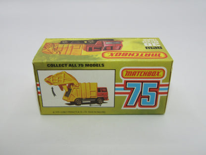 Matchbox Superfast No 36D Refuse Truck DULL YELLOW Rear Dump