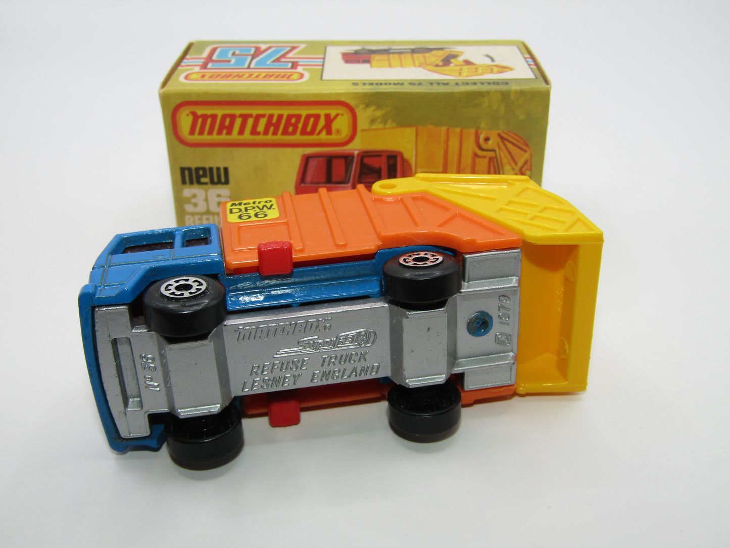 Matchbox Superfast No 36D Refuse Truck Blue, Orange & Yellow Dump