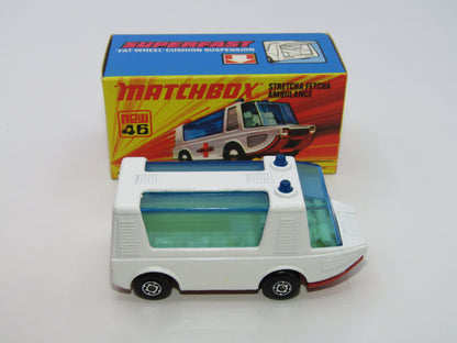 Matchbox Superfast 46B Stretcha Fetcha NO LABELS Red Base