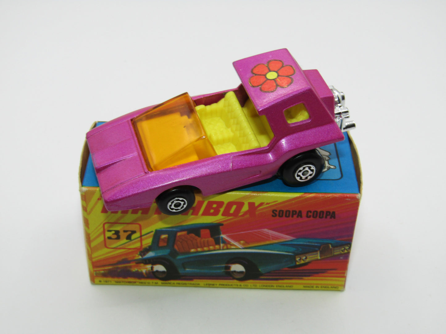 Matchbox Superfast 37B Soopa Coopa Pink, Orange Flower Label